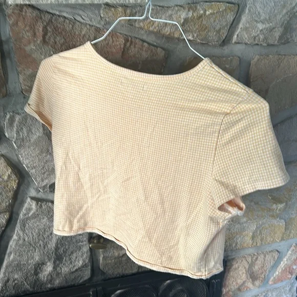 American Eagle Crop Top - Picture 3 of 3